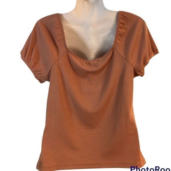 NO COMMENT top Size M puff sleeve accented bust lightly ribbed mauve NWT - Picture 4 of 6